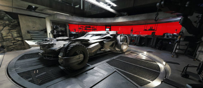 batmobile-batcave